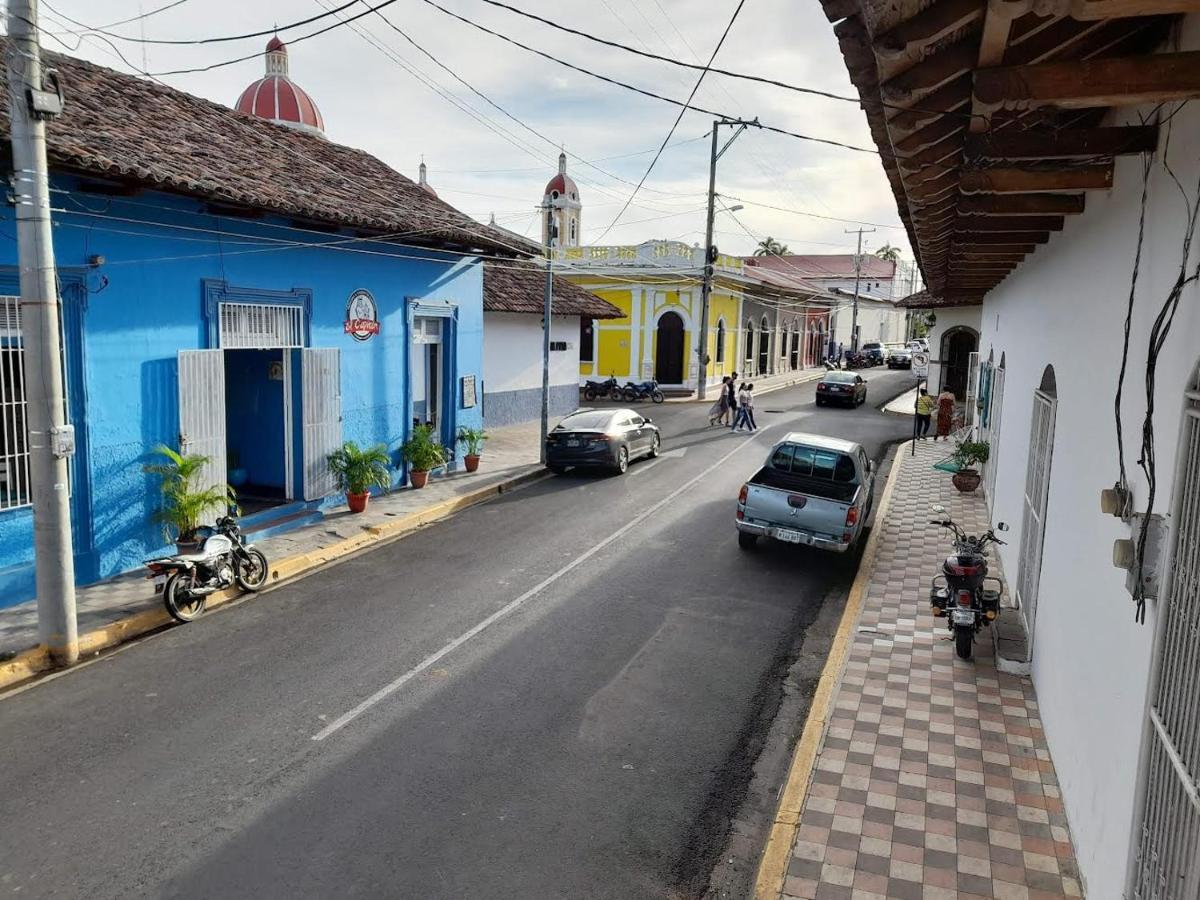 Casa Yoly Hostel 格拉纳达 外观 照片