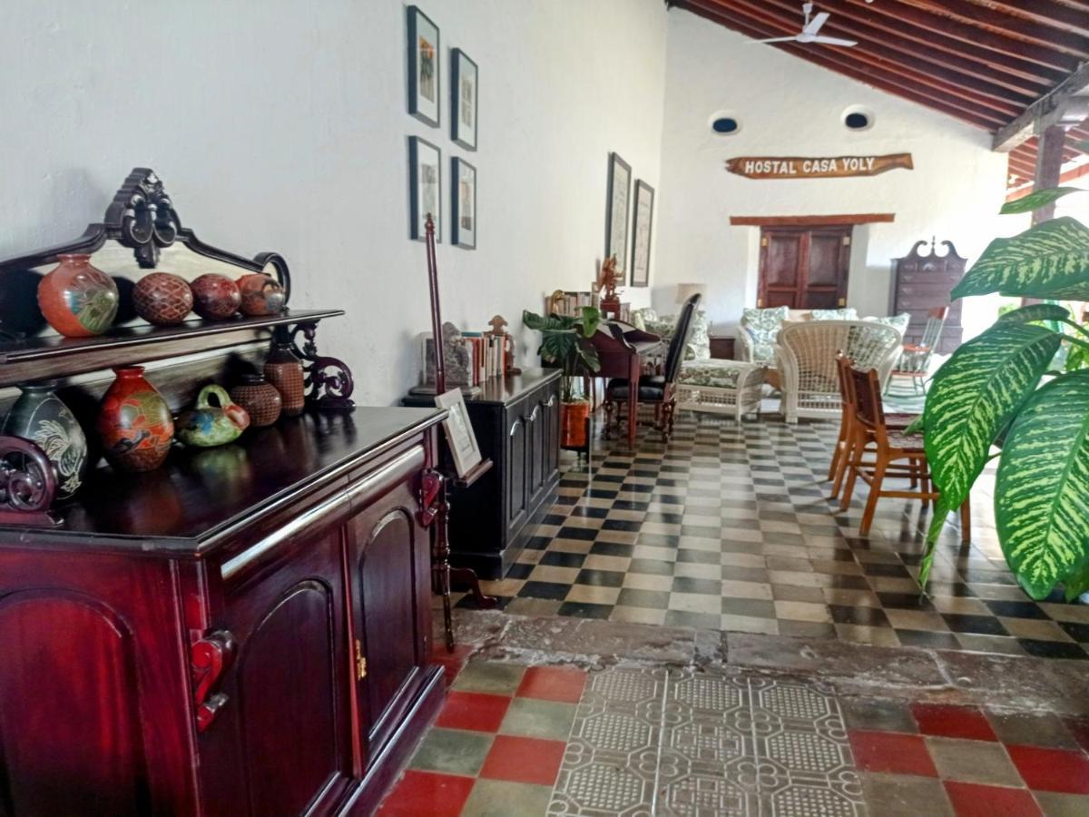 Casa Yoly Hostel 格拉纳达 外观 照片