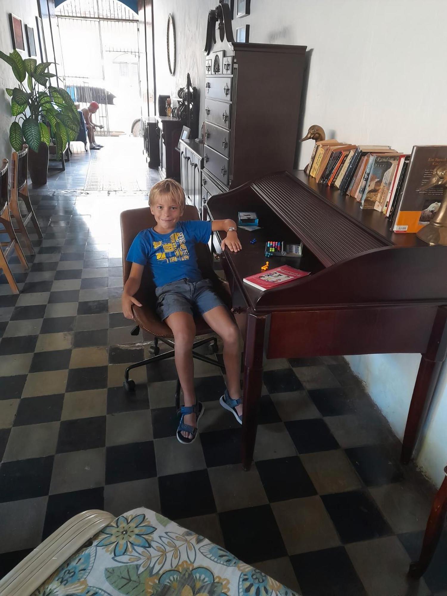 Casa Yoly Hostel 格拉纳达 外观 照片