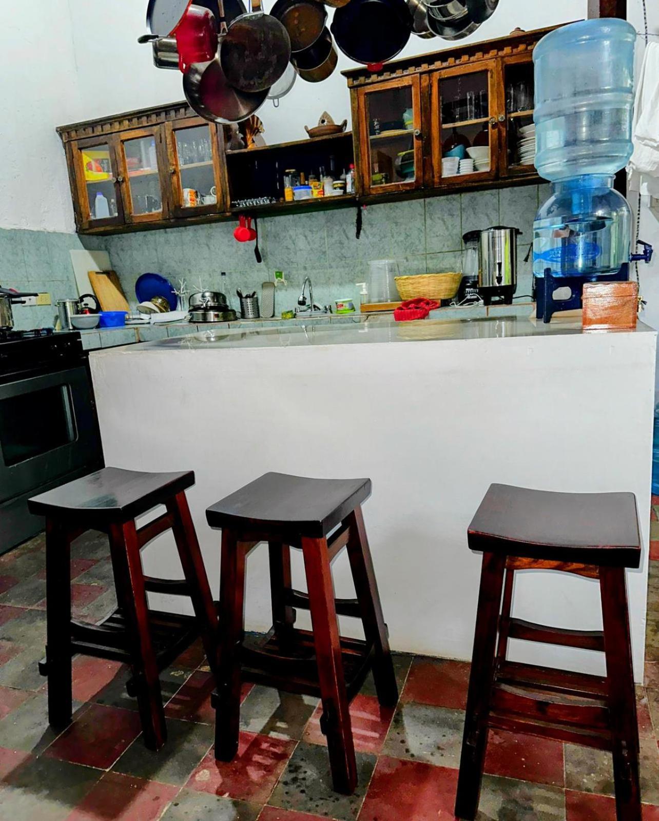 Casa Yoly Hostel 格拉纳达 外观 照片